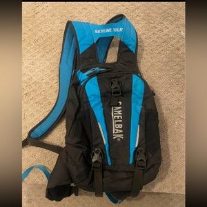 Camelbak Skyline 10L